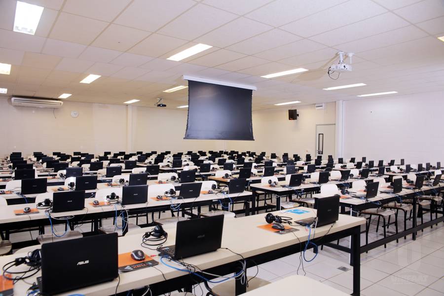 Sala de aula informatizada