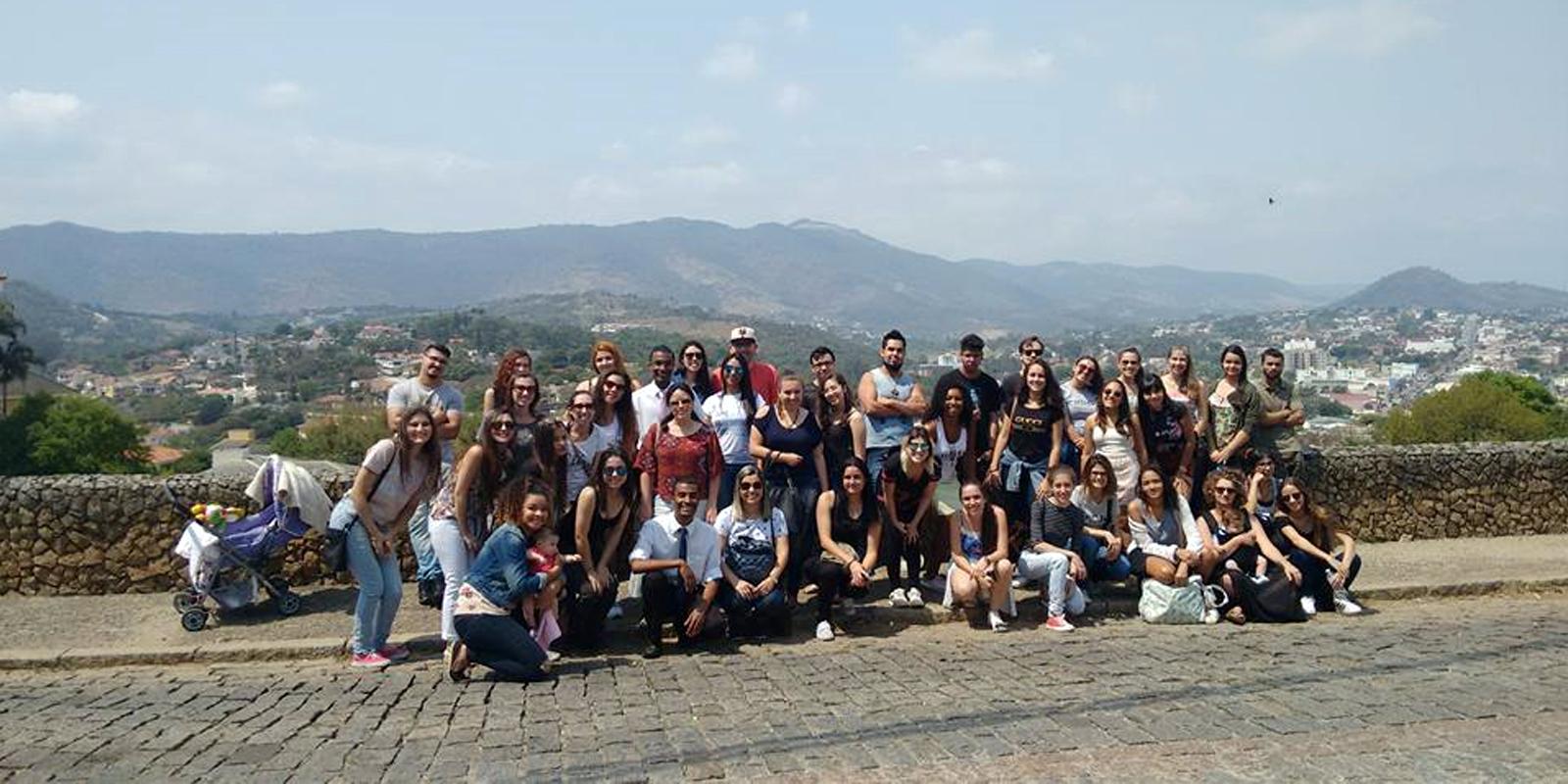 Alunos do curso de Design de Interiores visitam Centro Histórico de Atibaia