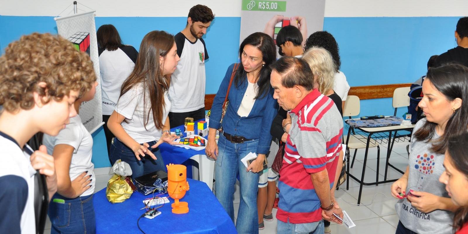 XVII Mostra Científica do Colégio FAAT apresenta projetos inovadores em diversas áreas do conhecimento