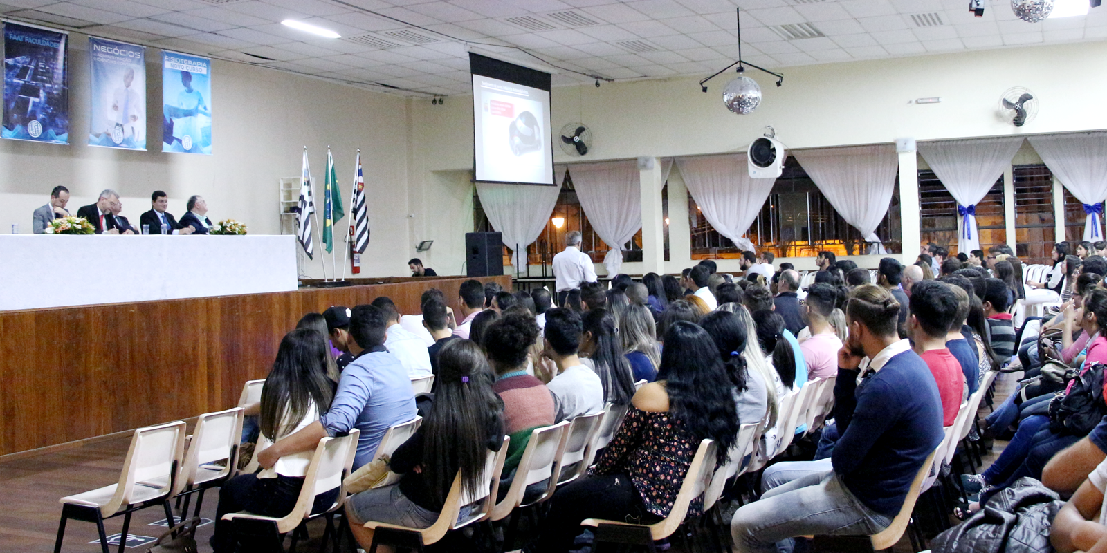 Semana de Negócios da UNIFAAT recebe o professor José Carlos Marion