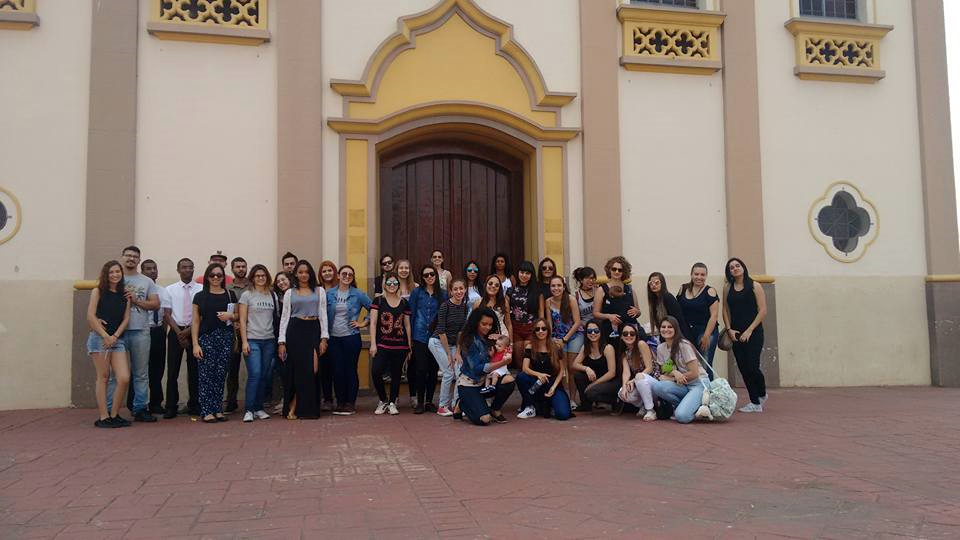 Alunos do curso de Design de Interiores visitam Centro Histórico de Atibaia