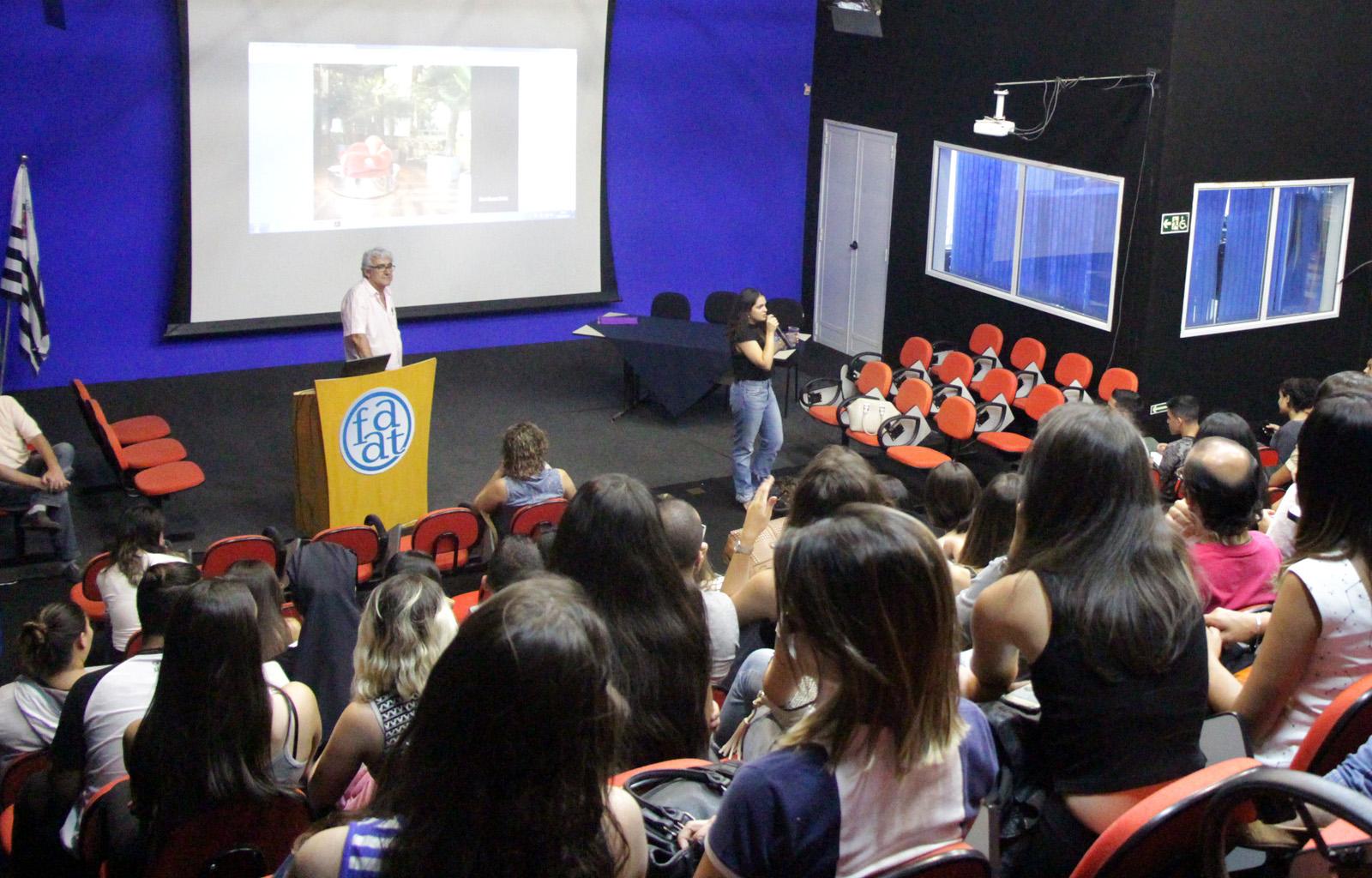 IV Semana de Design de Interiores da FAAT recebeu apresentadores do Programa "Admirável Móvel Novo"