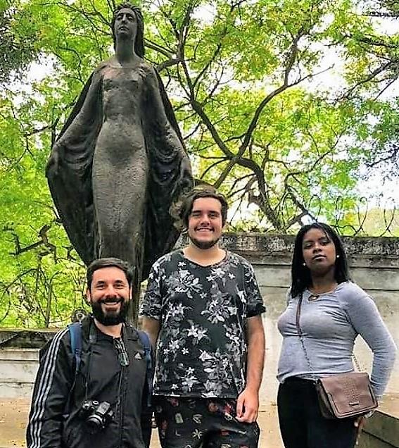 Alunos de Artes Visuais participam de atividade cultural em São Paulo