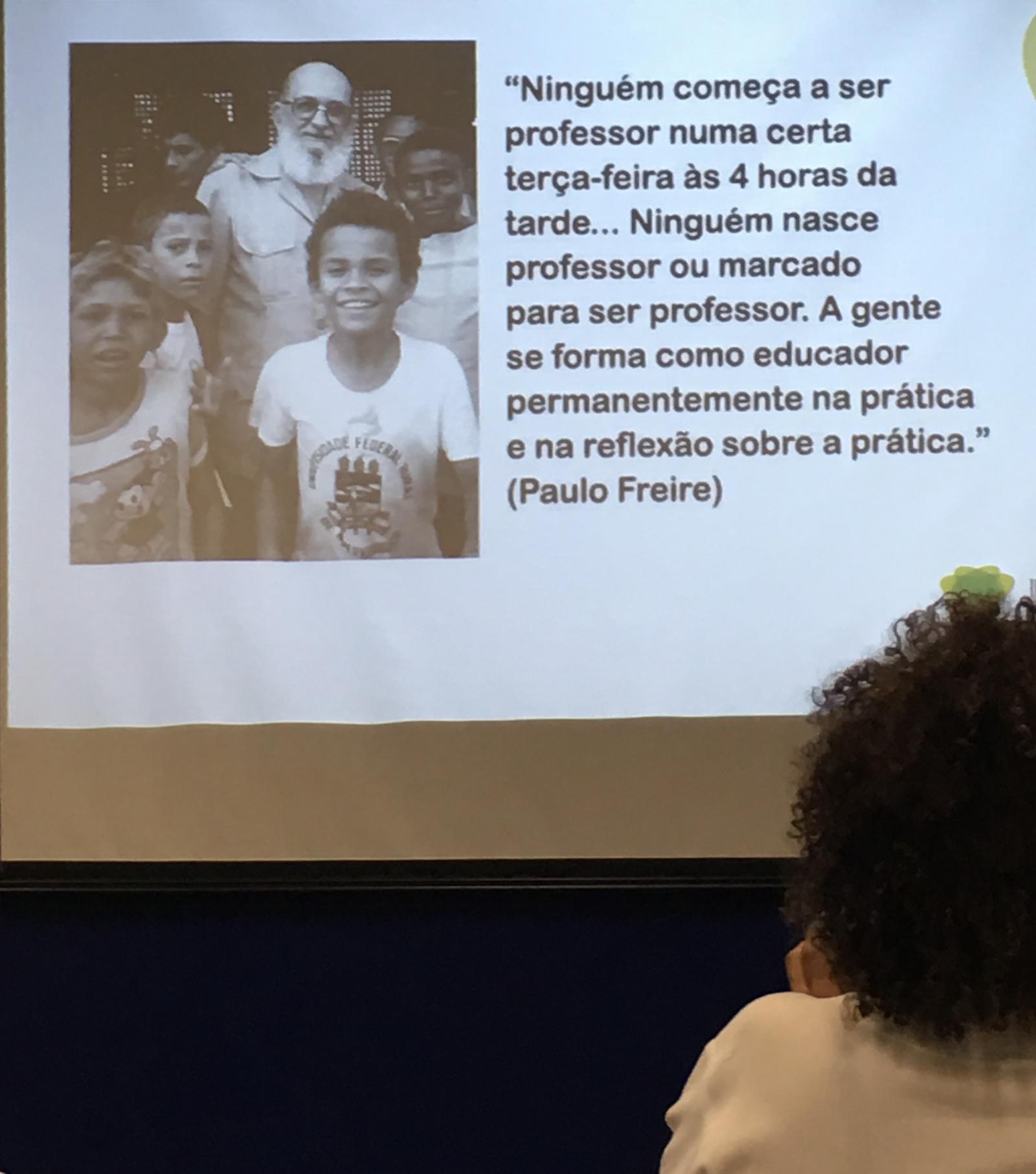 Alunos de Letras participam de palestra sobre metodologias ativas