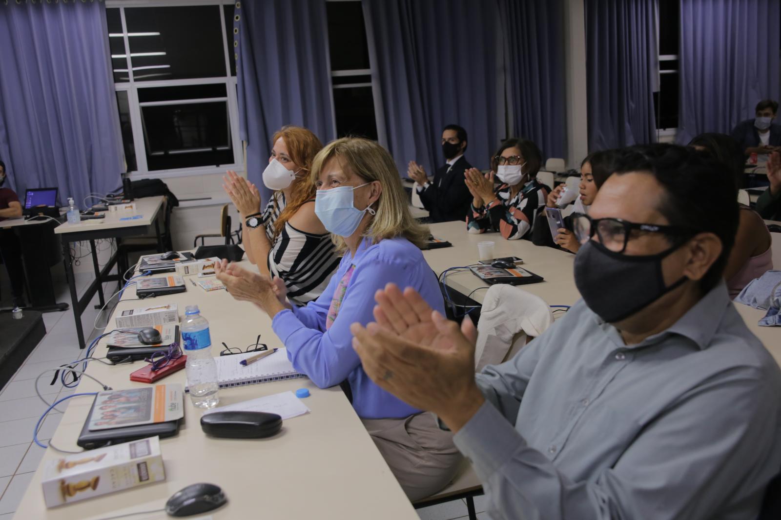 Projetos Experimentais de Jornalismo trataram de questões urgentes em meio a crises sociais, econômicas e sanitárias