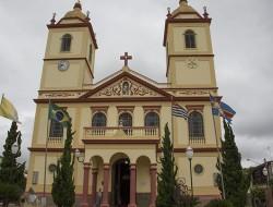 Bom Jesus dos Perdões: uma trajetória de fé e trabalho