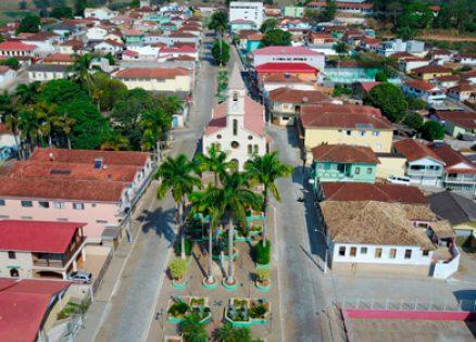 Extrema alegria e extrema grandeza: cidade de Extrema, o limite glorioso de Minas Gerais